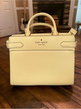 Kate Spade Staci Medium Satchel
Color: Lemon Fondue